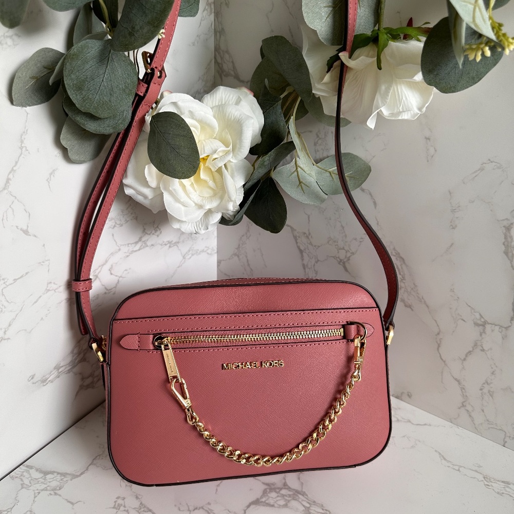 **SOLD**MICHAEL KORS Jet Set Large Saffiano Leather Crossbody Bag in Rose ✨ - Picture 3 of 14